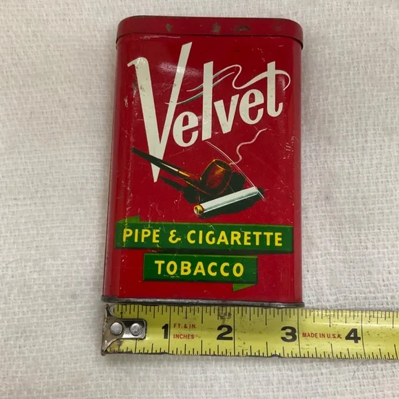 Vintage Velvet Pipe & Cigarette Tobacco Tin Collectible - Picture 10 of 11